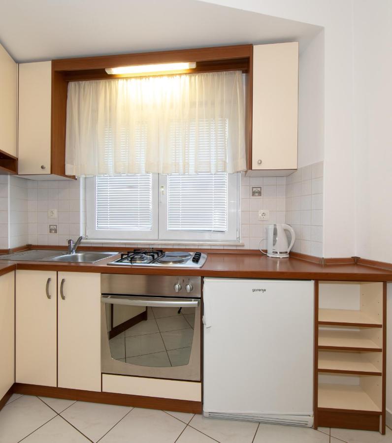 Apartmani Biser Tucepi Ngoại thất bức ảnh