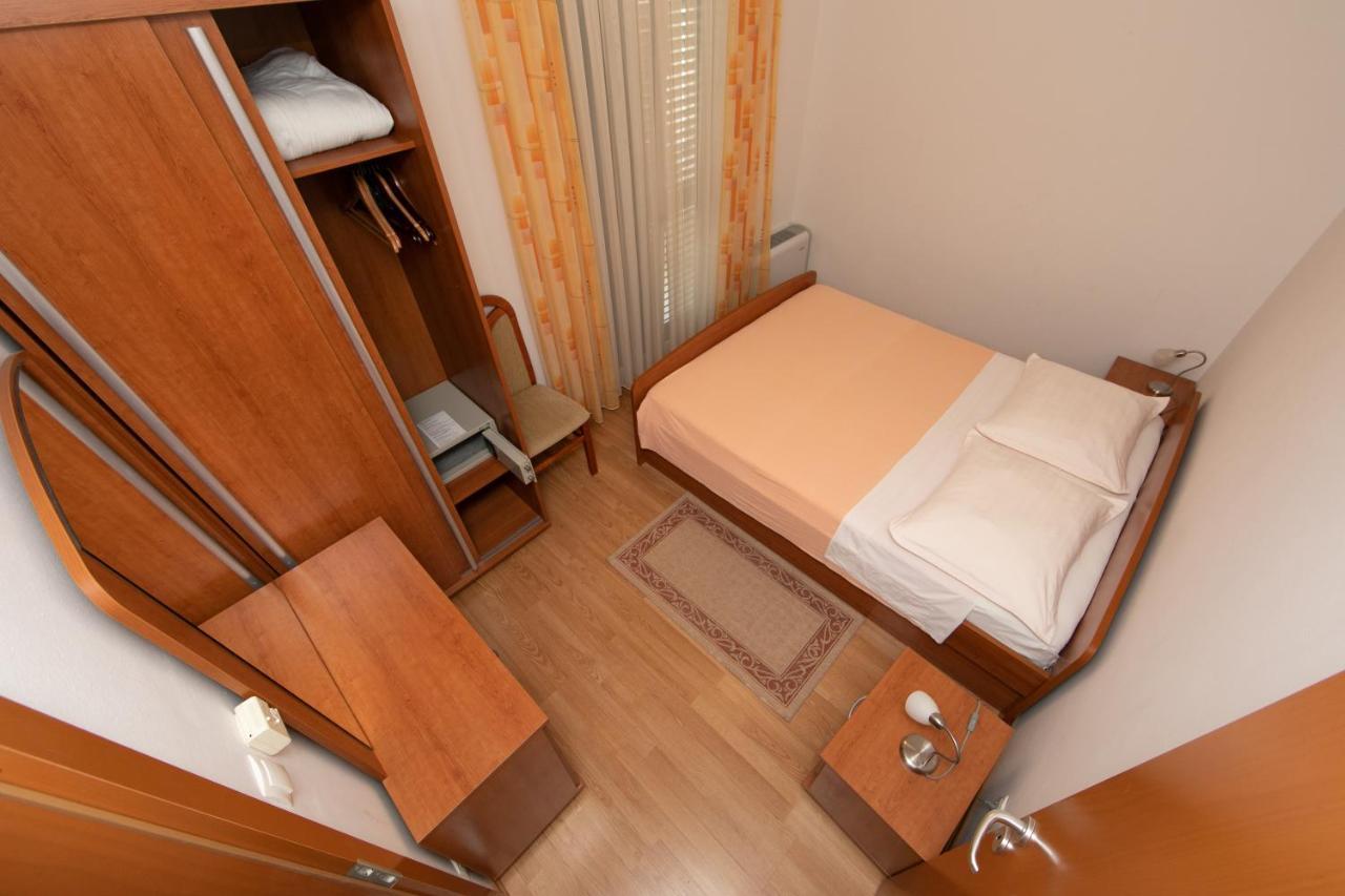 Apartmani Biser Tucepi Ngoại thất bức ảnh