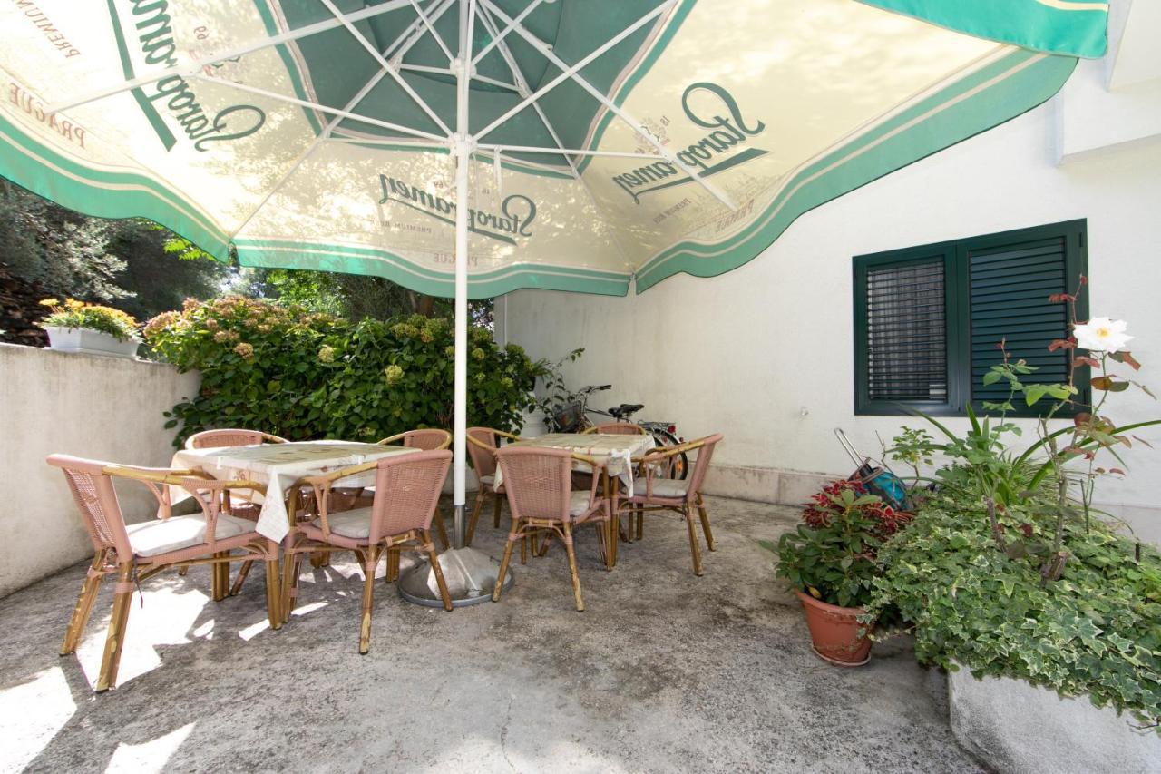 Apartmani Biser Tucepi Ngoại thất bức ảnh