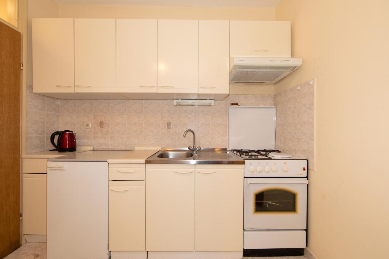 Apartmani Biser Tucepi Ngoại thất bức ảnh