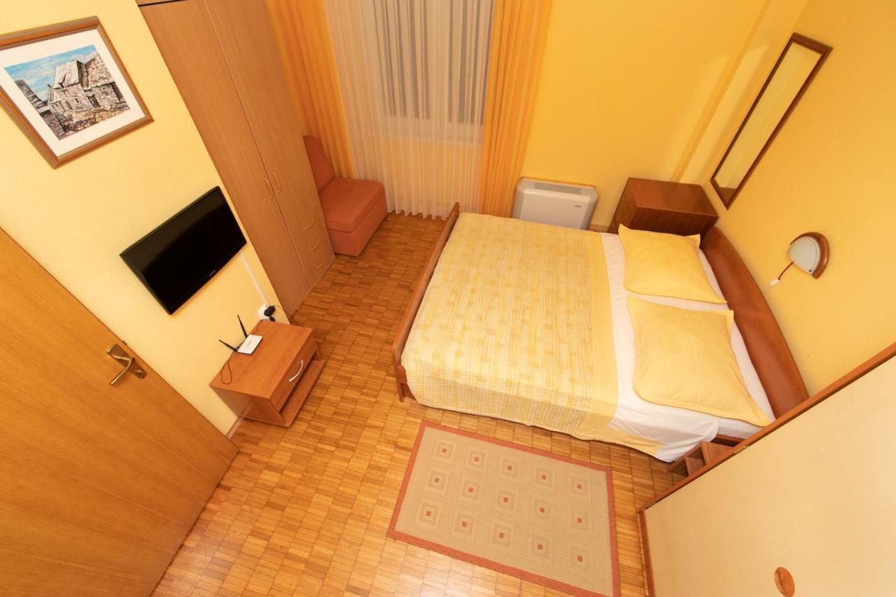Apartmani Biser Tucepi Ngoại thất bức ảnh