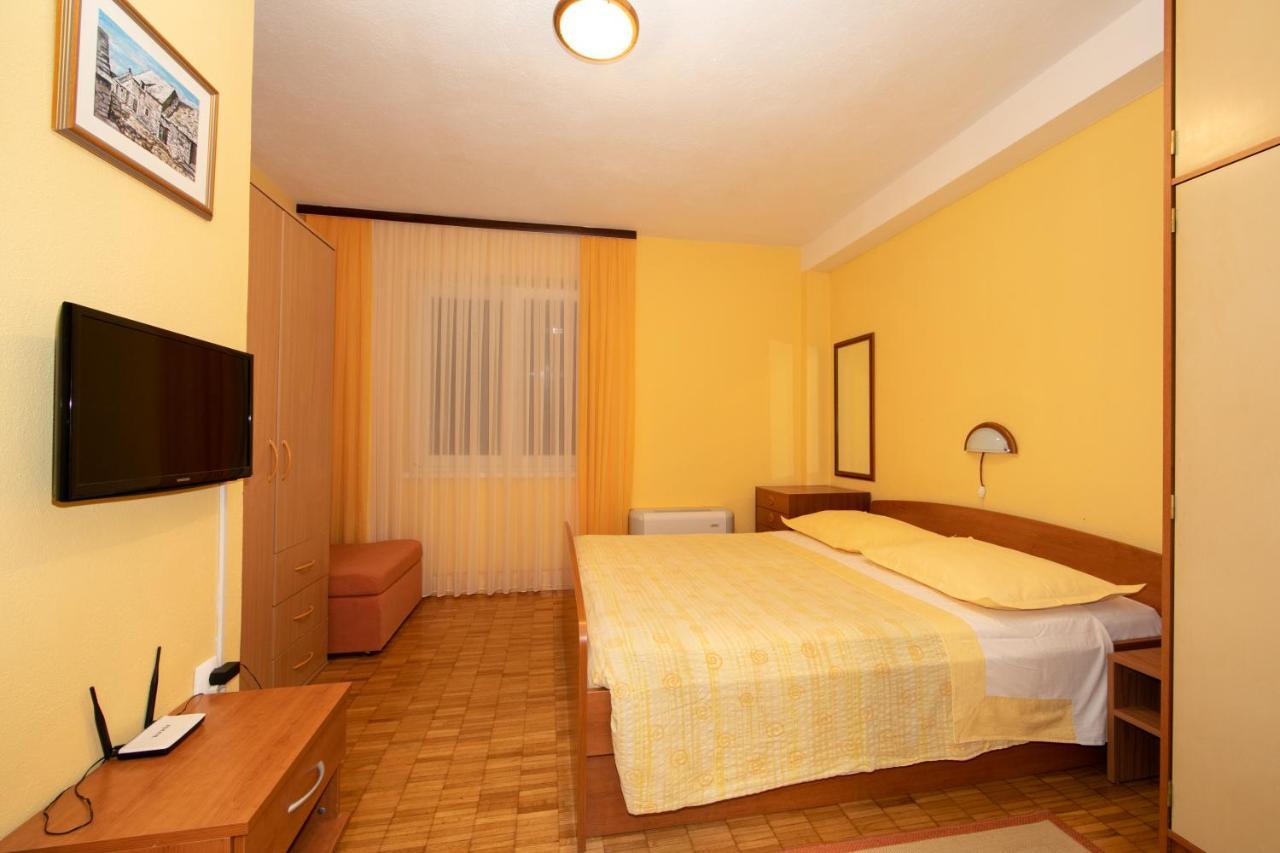 Apartmani Biser Tucepi Ngoại thất bức ảnh