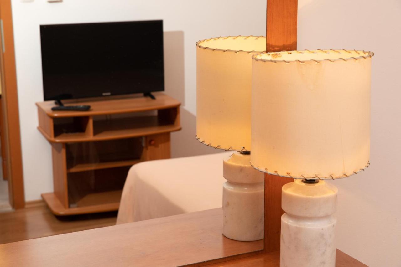 Apartmani Biser Tucepi Ngoại thất bức ảnh