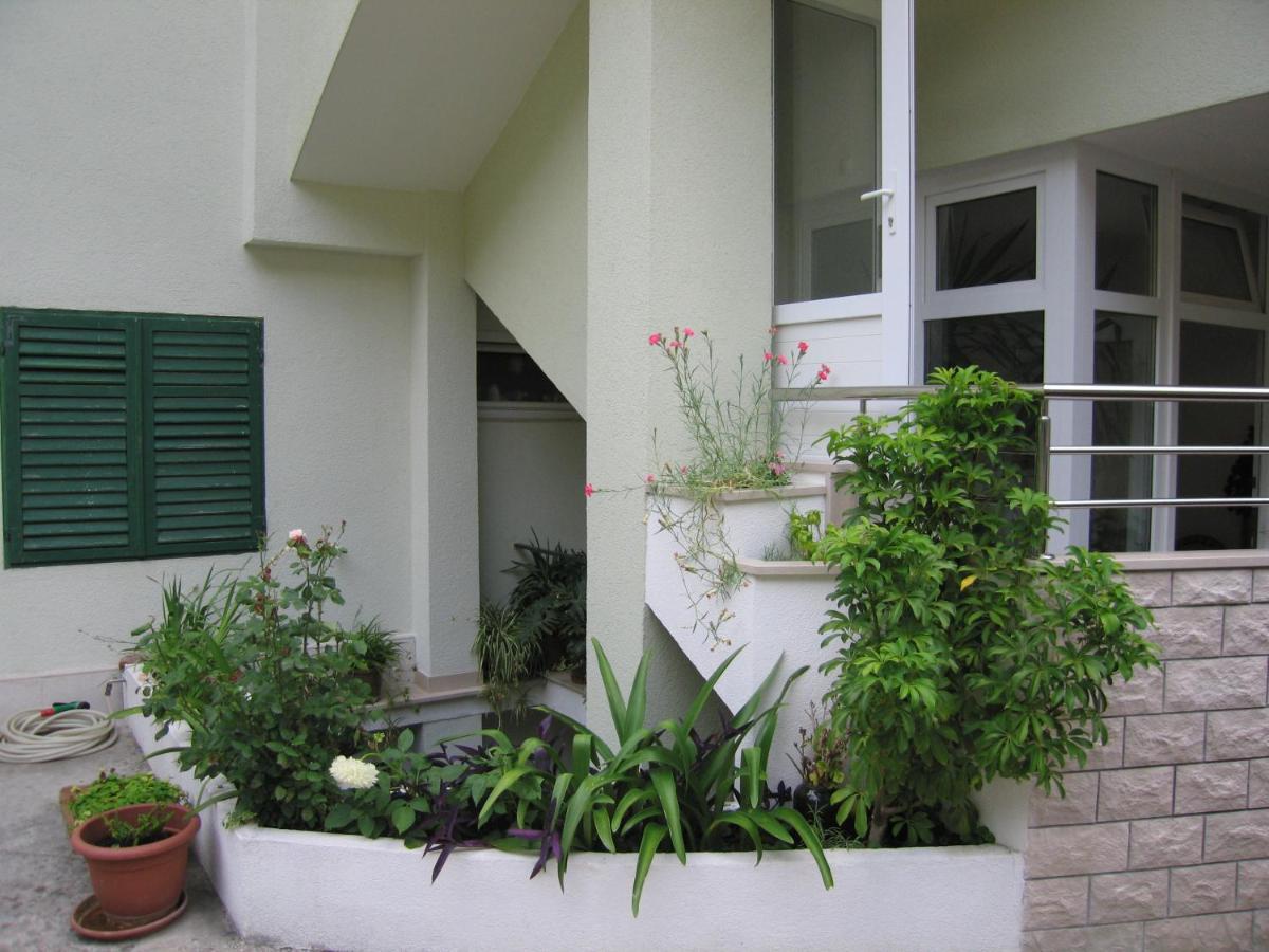Apartmani Biser Tucepi Ngoại thất bức ảnh